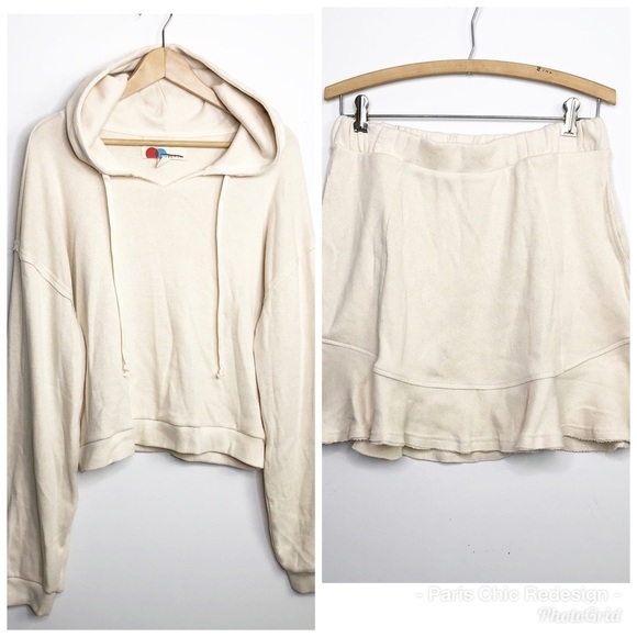 𝅺Free People Beach, two piece, cream social set - Picture 3 of 15